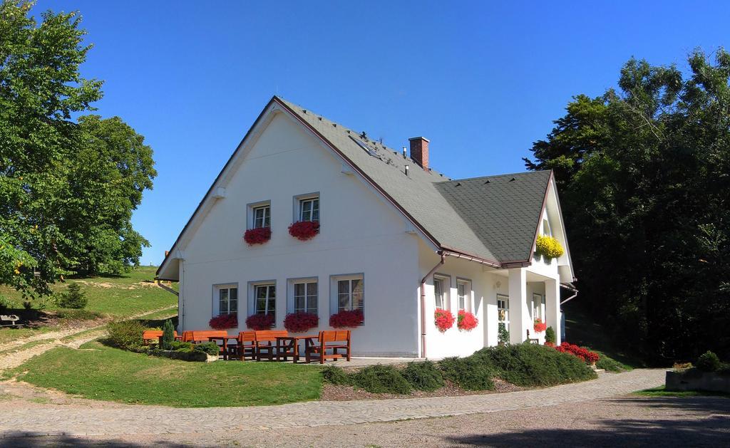 Selsky Dvur 1 Hotell Police nad Metují Exteriör bild