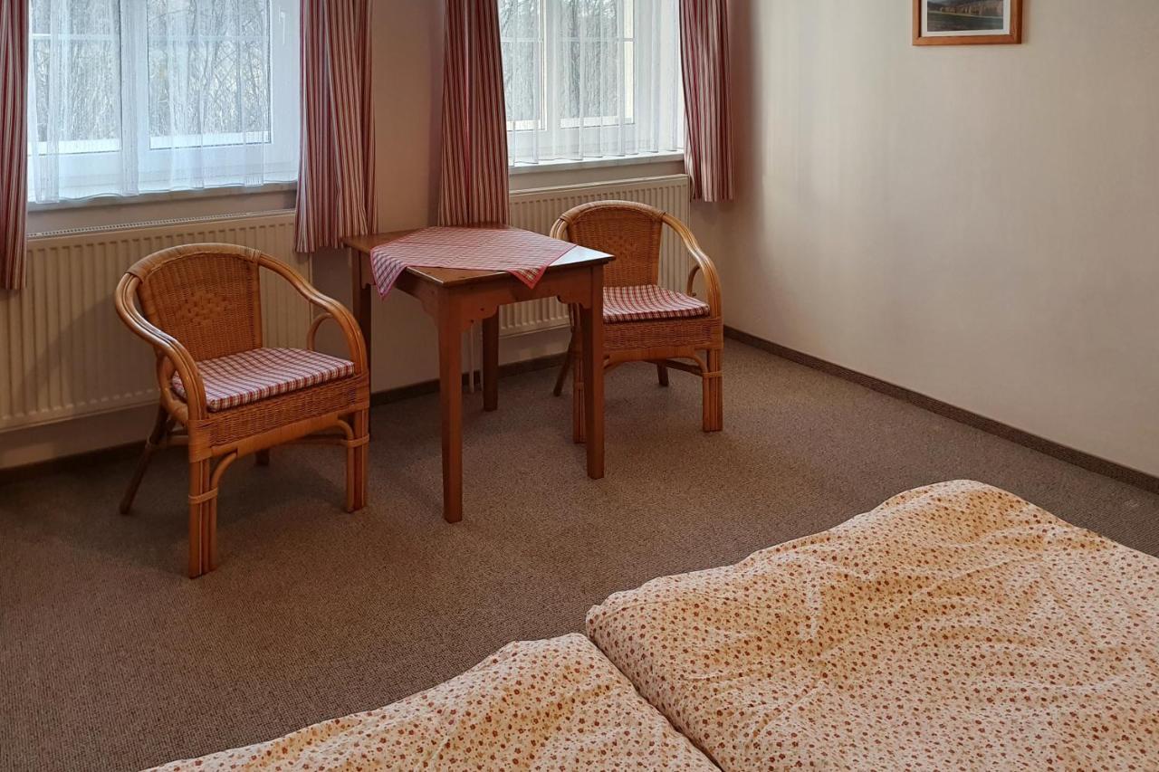 Selsky Dvur 1 Hotell Police nad Metují Exteriör bild